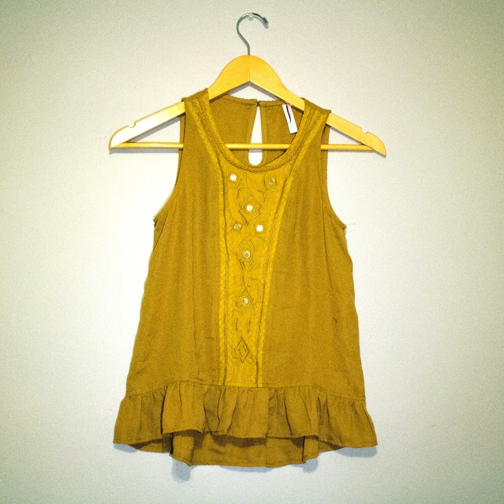 Xhilaration Peplum Top